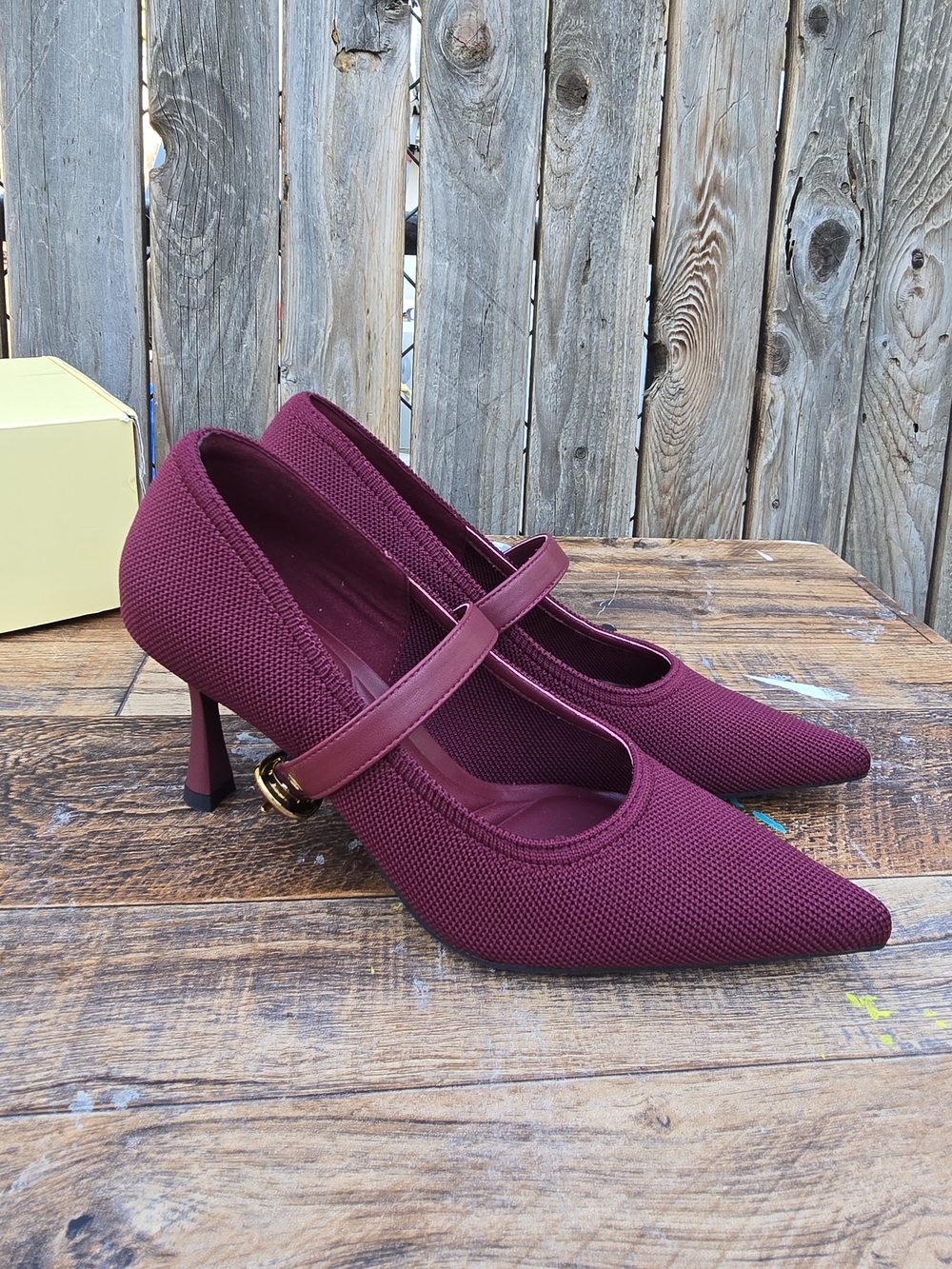 Cozy Island Women’s Burgundy Pointed Heels Shoes Size 7